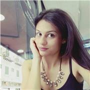 Sono una ragazza laureata in archeologia, ho una preparazione vasta e mista, relativa al mondo storico